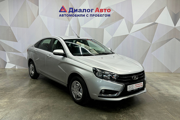 Lada (ВАЗ) Vesta Comfort, 2019 года, пробег 137000 км