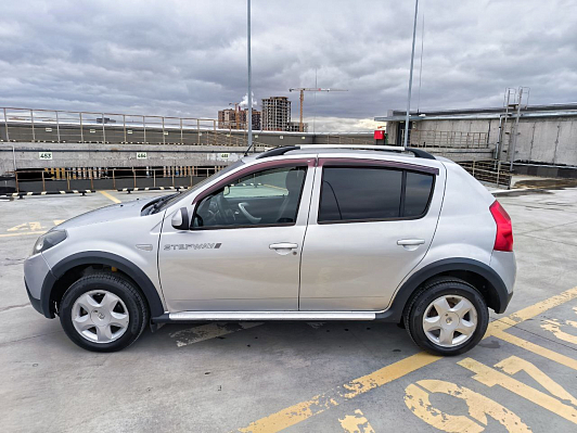 Renault Sandero Stepway, 2014 года, пробег 183000 км