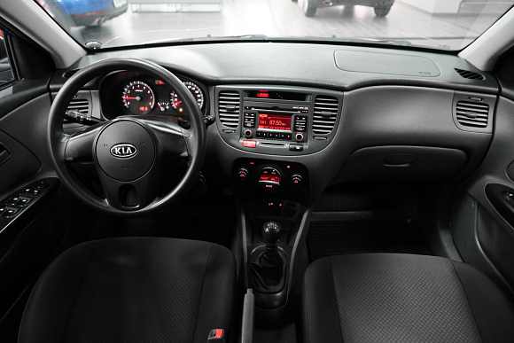 Kia Rio Luxe, 2011 года, пробег 248000 км