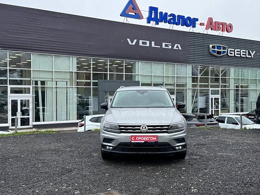 Volkswagen Tiguan CONNECT, 2019 года, пробег 68561 км