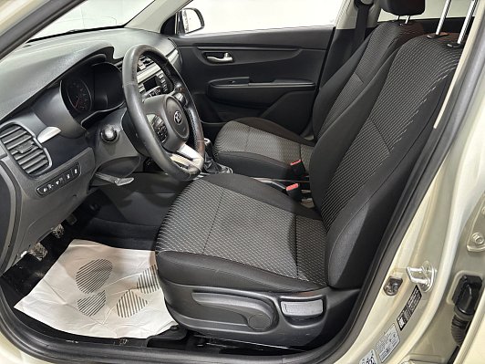 Kia Rio Luxe, 2018 года, пробег 285000 км