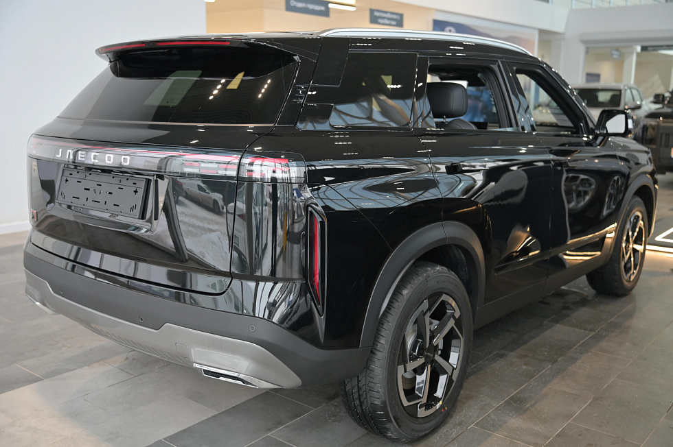 Jaecoo J7 Комфорт, черный