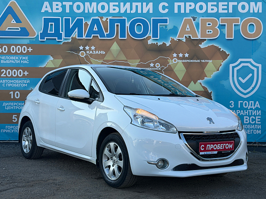 Peugeot 208 Active, 2014 года, пробег 150000 км