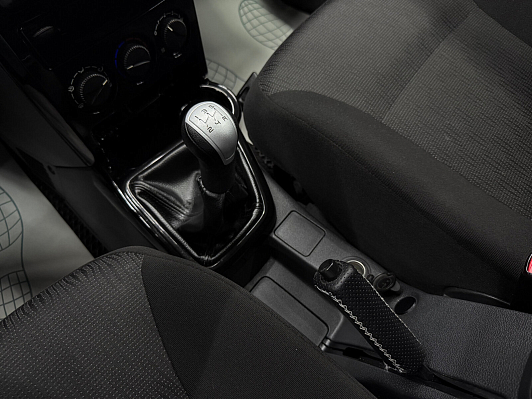 Lada (ВАЗ) Priora Standard 21702-40-050, 2017 года, пробег 112373 км