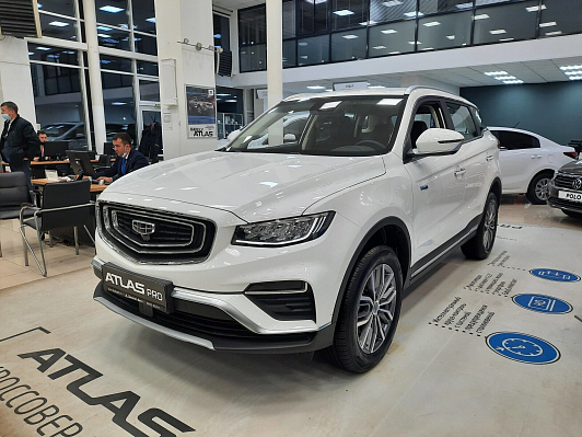 Geely Atlas Pro Luxury, белый