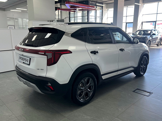 Kia Seltos Deluxe Edition, 2023 года, пробег 27000 км