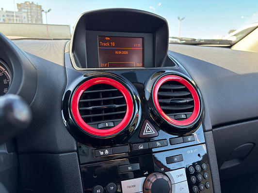 Opel Corsa Color Edition, 2012 года, пробег 192768 км