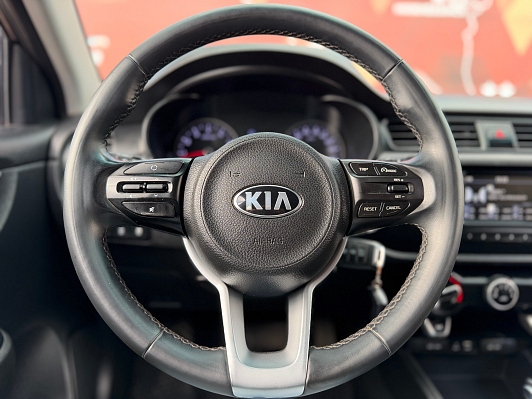 Kia Rio Luxe, 2019 года, пробег 111600 км