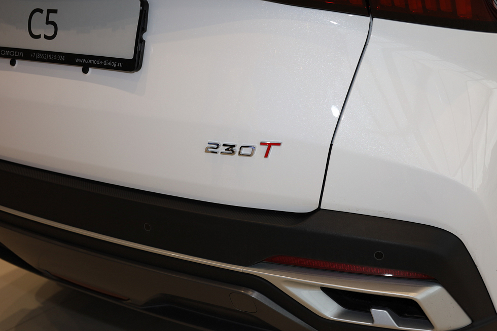 Omoda C5 Актив, белый