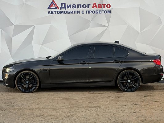 BMW 5 серии, 2013 года, пробег 208000 км