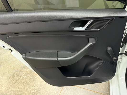 Skoda Rapid Ambition, 2016 года, пробег 50028 км