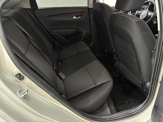 Kia Rio Luxe, 2018 года, пробег 285000 км