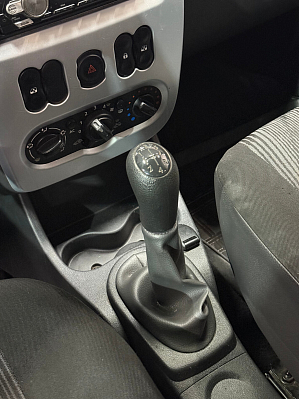 Renault Logan Authentique, 2014 года, пробег 227166 км