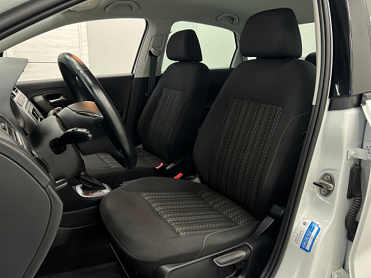 Volkswagen Polo Comfortline, 2020 года, пробег 87198 км