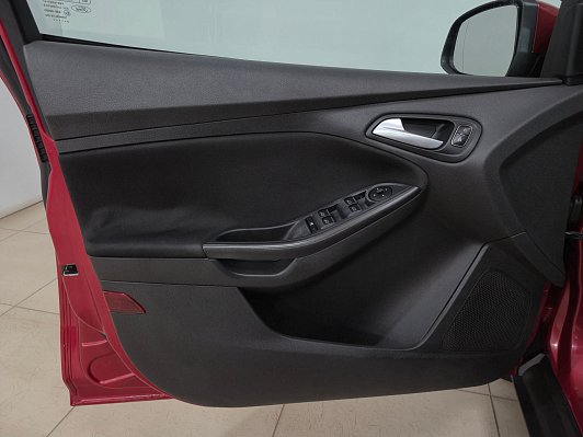 Ford Focus Titanium, 2016 года, пробег 185290 км