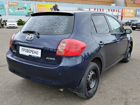 Toyota Auris, 2007 года, пробег 280000 км