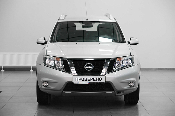 Nissan Terrano Elegance, 2019 года, пробег 20000 км