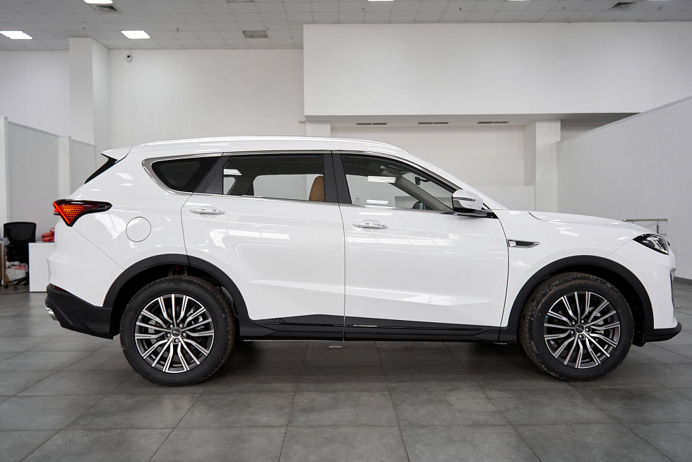 JETOUR X70 PLUS Comfort, белый