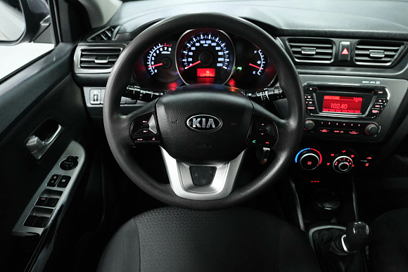 Kia Rio, 2013 года, пробег 245800 км