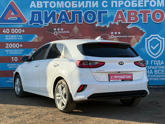Kia Ceed Luxe, 2018 года, пробег 91858 км