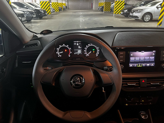 Skoda Rapid Active, 2020 года, пробег 44000 км