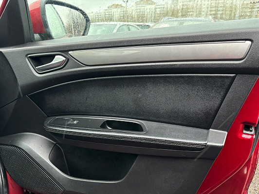 Renault Arkana Drive, 2020 года, пробег 133393 км