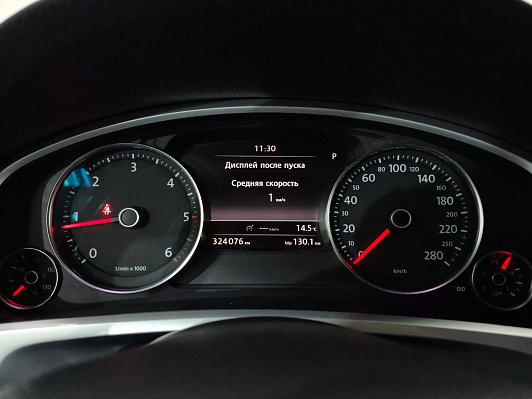 Volkswagen Touareg, 2011 года, пробег 324000 км