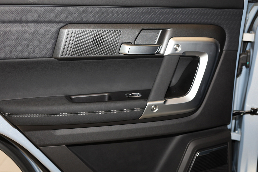 Jaecoo J7 Ultimate, серебряный