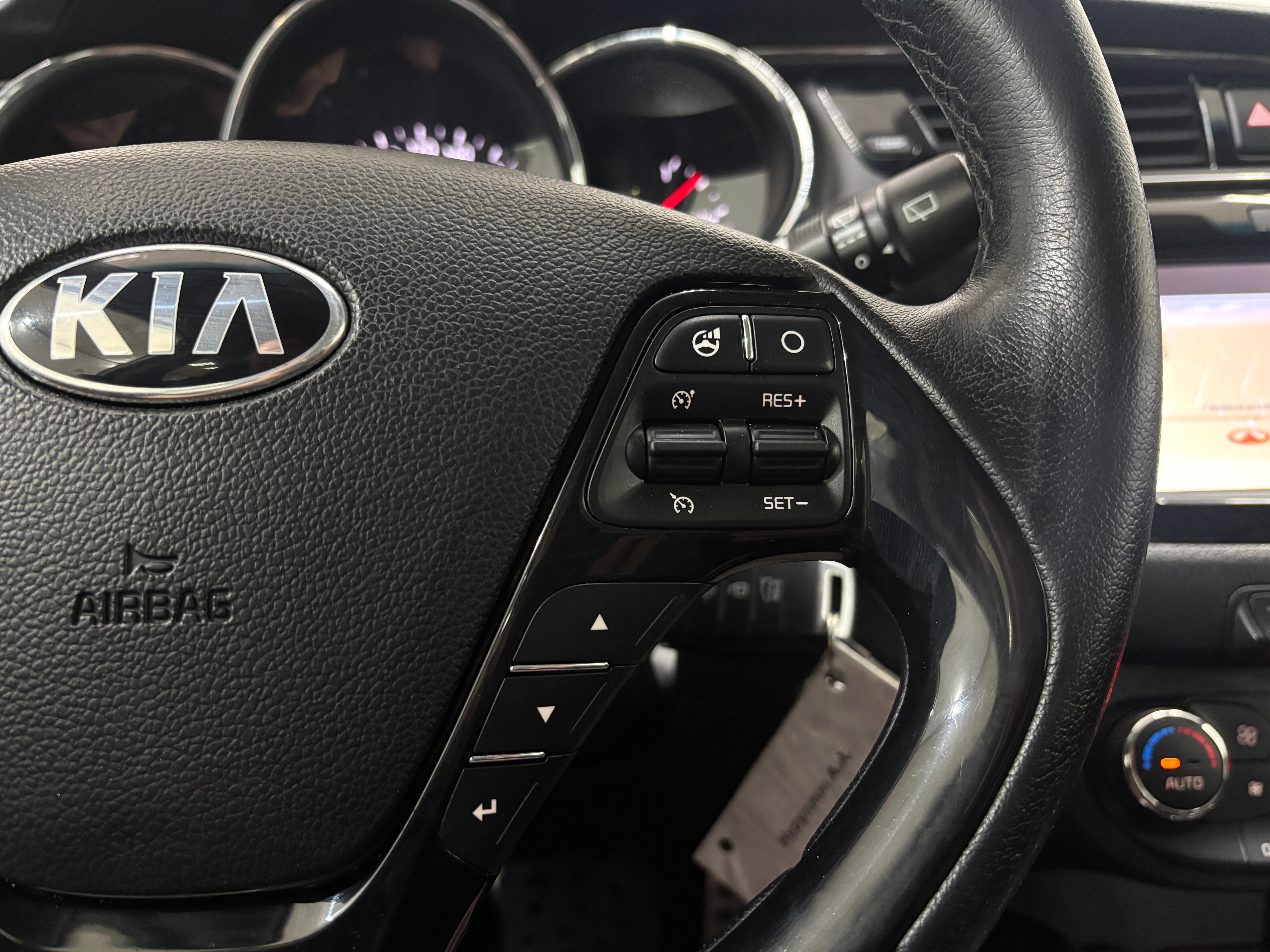 Kia Ceed Luxe 2018 FWC, 2018 года, пробег 170790 км