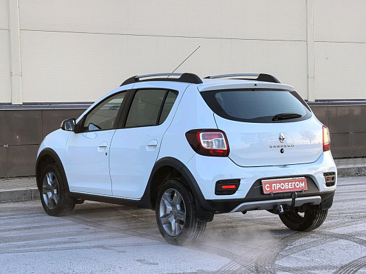 Renault Sandero Stepway Life, 2021 года, пробег 28579 км