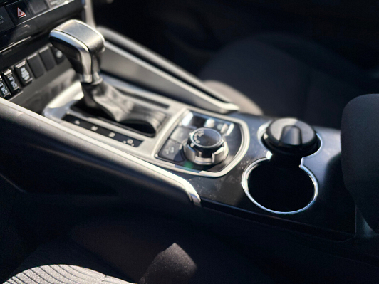 Mitsubishi Pajero Sport Intense, 2018 года, пробег 129609 км