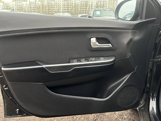 Kia Rio, 2012 года, пробег 170732 км