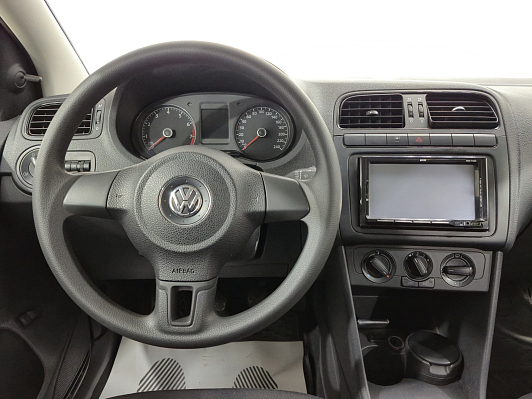 Volkswagen Polo Comfortline, 2014 года, пробег 92385 км