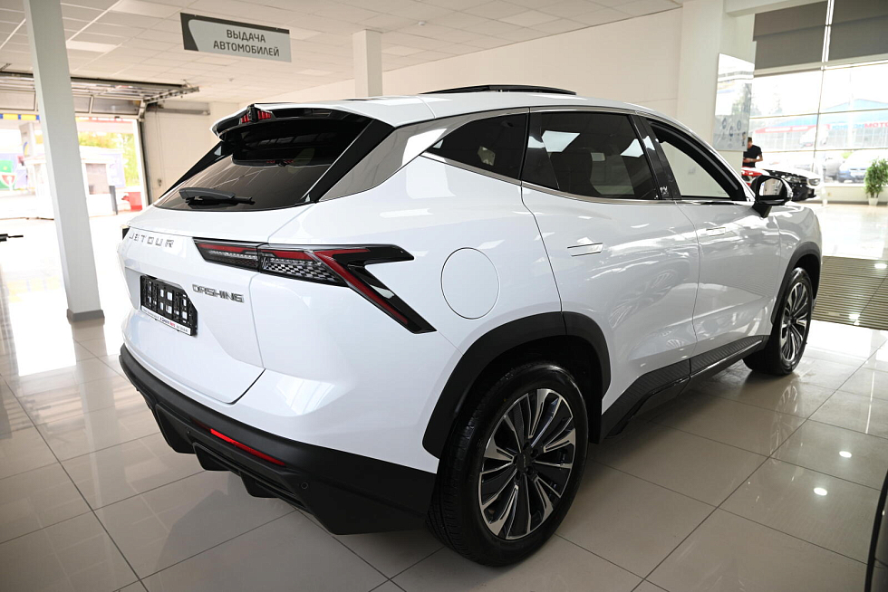 JETOUR DASHING Люкс, белый