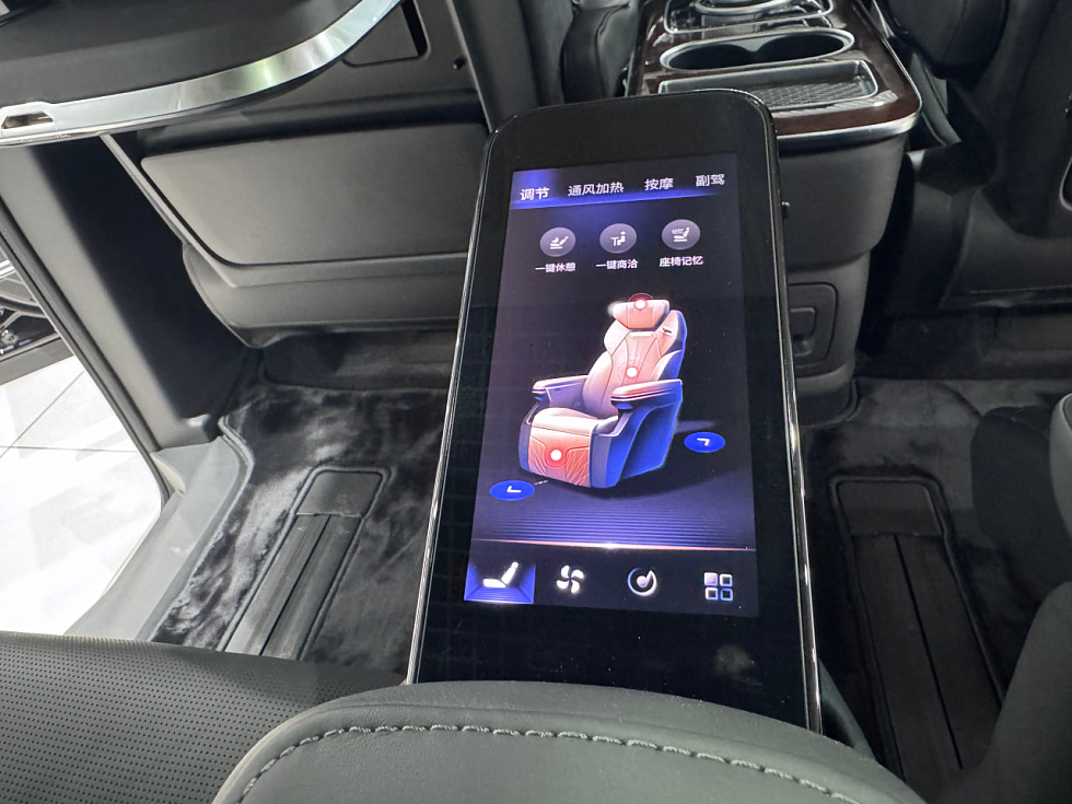 Hongqi HQ9 Бизнес (Executive), черный