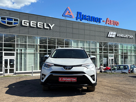 Toyota RAV4 Adventure, 2018 года, пробег 162309 км