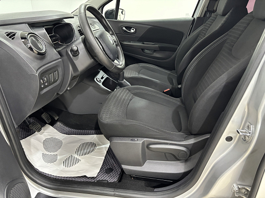 Renault Kaptur Drive, 2017 года, пробег 108155 км