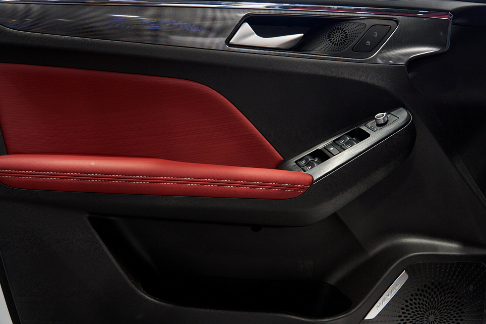 Haval Jolion Техно+, белый