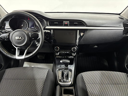 Kia Rio Лига Европы, 2018 года, пробег 97209 км