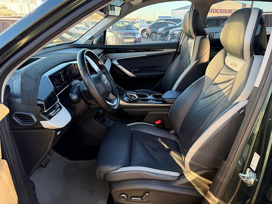 Geely Atlas Flagship, 2024 года, пробег 113000 км