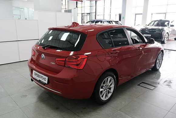 BMW 1 серии 118i Sport Line, 2016 года, пробег 86824 км