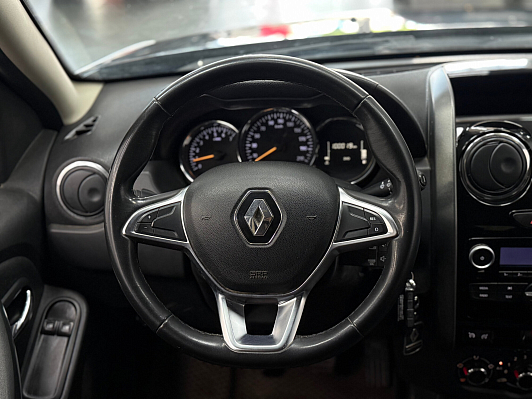 Renault Duster Life, 2020 года, пробег 100000 км