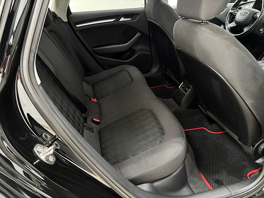 Audi A3 Attraction, 2015 года, пробег 166821 км