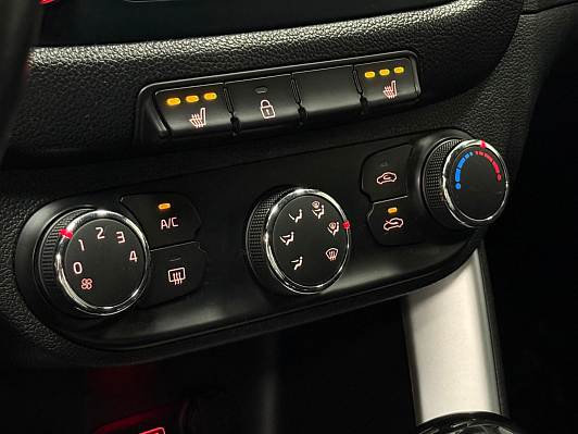 Kia Ceed, 2018 года, пробег 100000 км