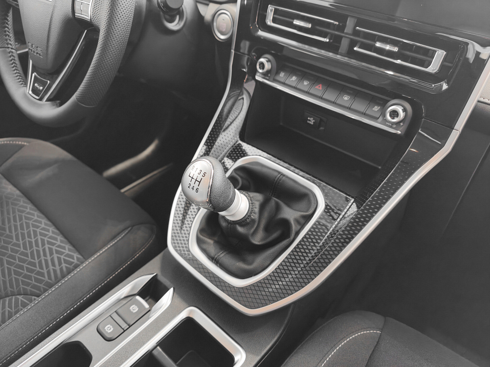 Haval M6 Старт, серебряный