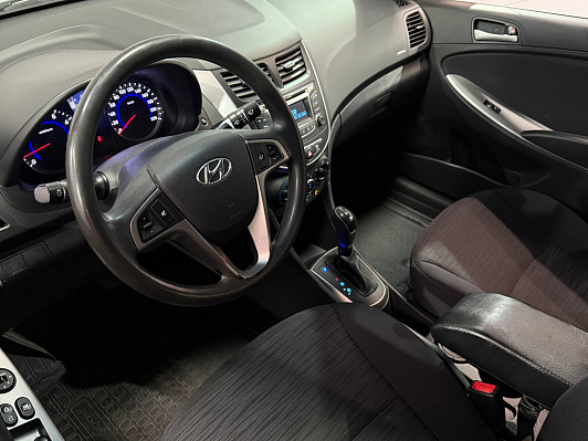 Hyundai Solaris Comfort, 2015 года, пробег 133000 км