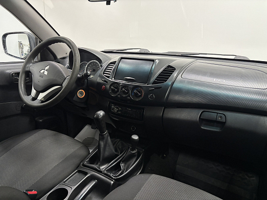 Mitsubishi L200 Invite, 2014 года, пробег 314185 км