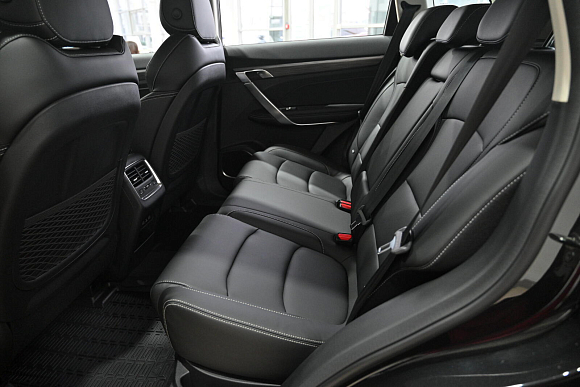 Geely Atlas Pro Luxury, черный