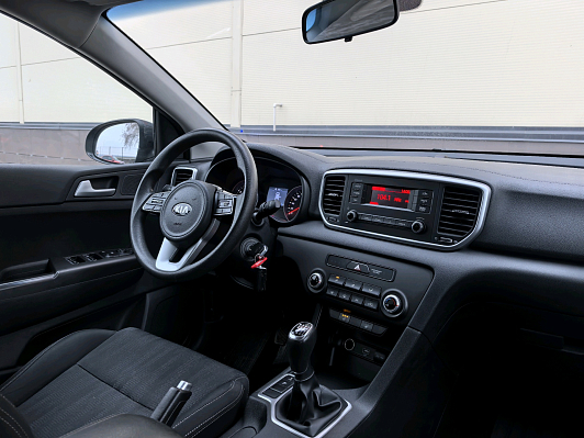 Kia Sportage Classic "Теплые опции", 2020 года, пробег 100000 км