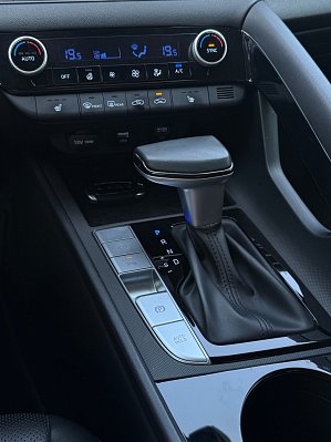 Hyundai Elantra Prestige, 2020 года, пробег 59660 км